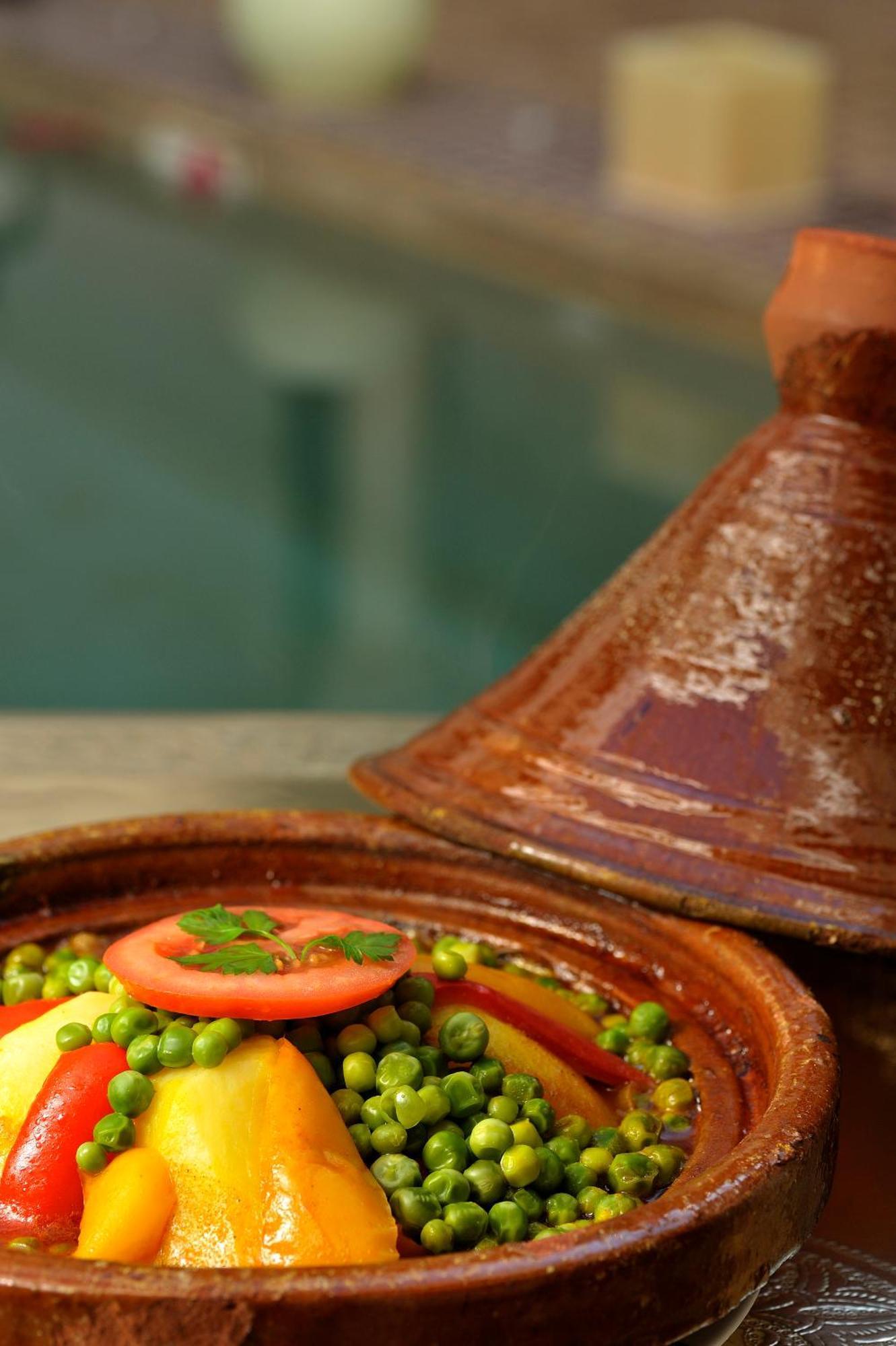 Riad Le Jardin D'Abdou Marrakesh Exterior photo A tagine